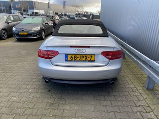 Voertuigafbeelding 9