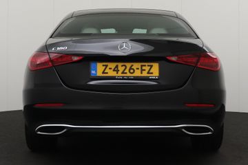 Voertuigafbeelding 3