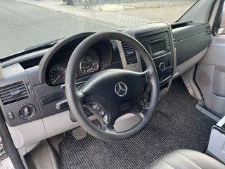 Voertuigafbeelding 12