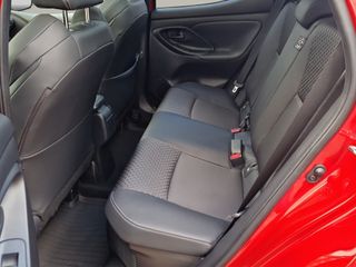 Voertuigafbeelding 12