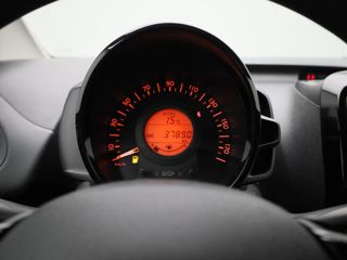 Voertuigafbeelding 12