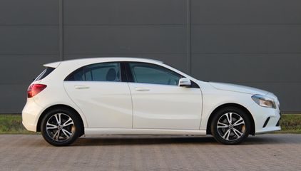 Voertuigafbeelding 18