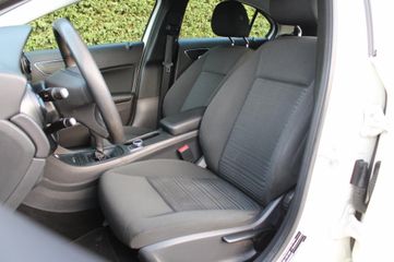 Voertuigafbeelding 5