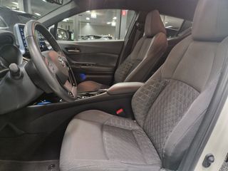 Voertuigafbeelding 12