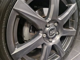 Voertuigafbeelding 9