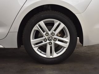 Voertuigafbeelding 16