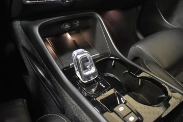 Voertuigafbeelding 16