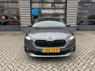 Voertuigafbeelding 3