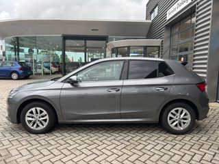 Voertuigafbeelding 6