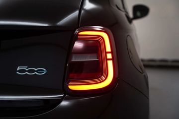 Voertuigafbeelding 30