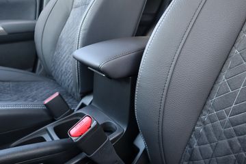 Voertuigafbeelding 16