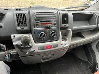 Voertuigafbeelding 11