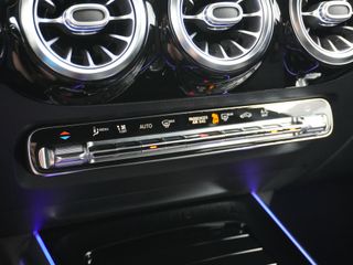 Voertuigafbeelding 38