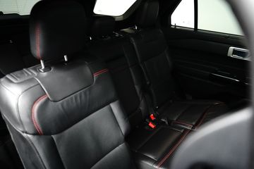 Voertuigafbeelding 8