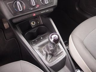 Voertuigafbeelding 26