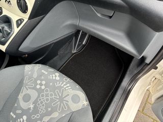 Voertuigafbeelding 34