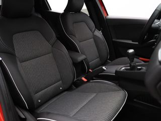 Voertuigafbeelding 32