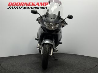 Voertuigafbeelding 4