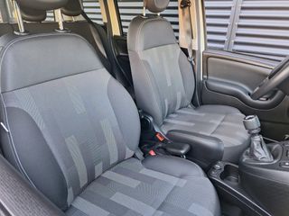 Voertuigafbeelding 13