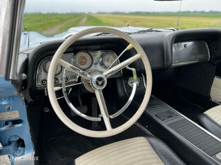 Voertuigafbeelding 12