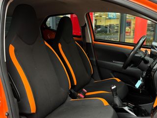 Voertuigafbeelding 8