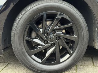 Voertuigafbeelding 16