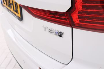 Voertuigafbeelding 6