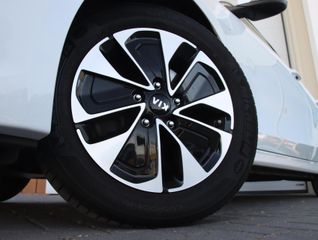 Voertuigafbeelding 9