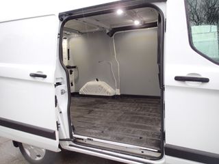 Voertuigafbeelding 9