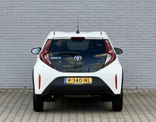 Voertuigafbeelding 6