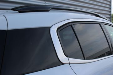 Voertuigafbeelding 12