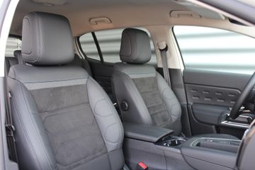 Voertuigafbeelding 19