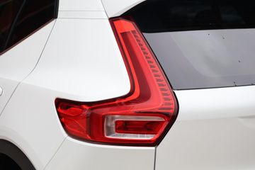 Voertuigafbeelding 8