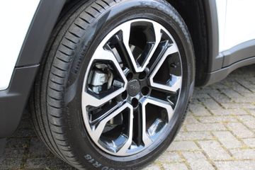 Voertuigafbeelding 18