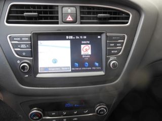 Voertuigafbeelding 12