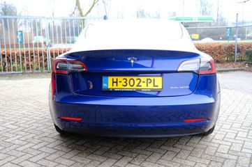 Voertuigafbeelding 7