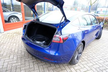 Voertuigafbeelding 8