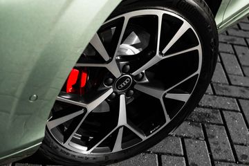 Voertuigafbeelding 5