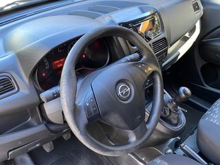 Voertuigafbeelding 5