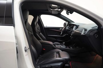 Voertuigafbeelding 42