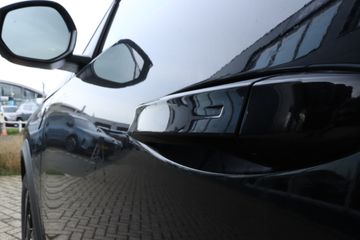 Voertuigafbeelding 7