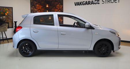 Voertuigafbeelding 19