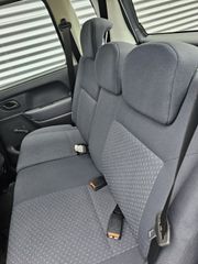 Voertuigafbeelding 6