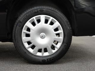 Voertuigafbeelding 32