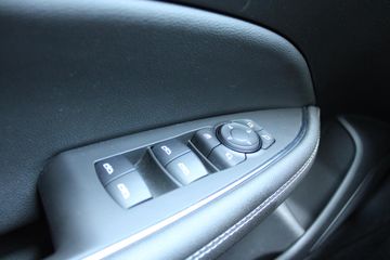 Voertuigafbeelding 16