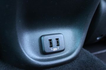 Voertuigafbeelding 35