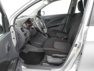 Voertuigafbeelding 9