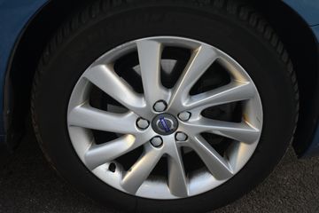 Voertuigafbeelding 4