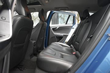 Voertuigafbeelding 8