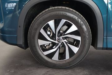 Voertuigafbeelding 6